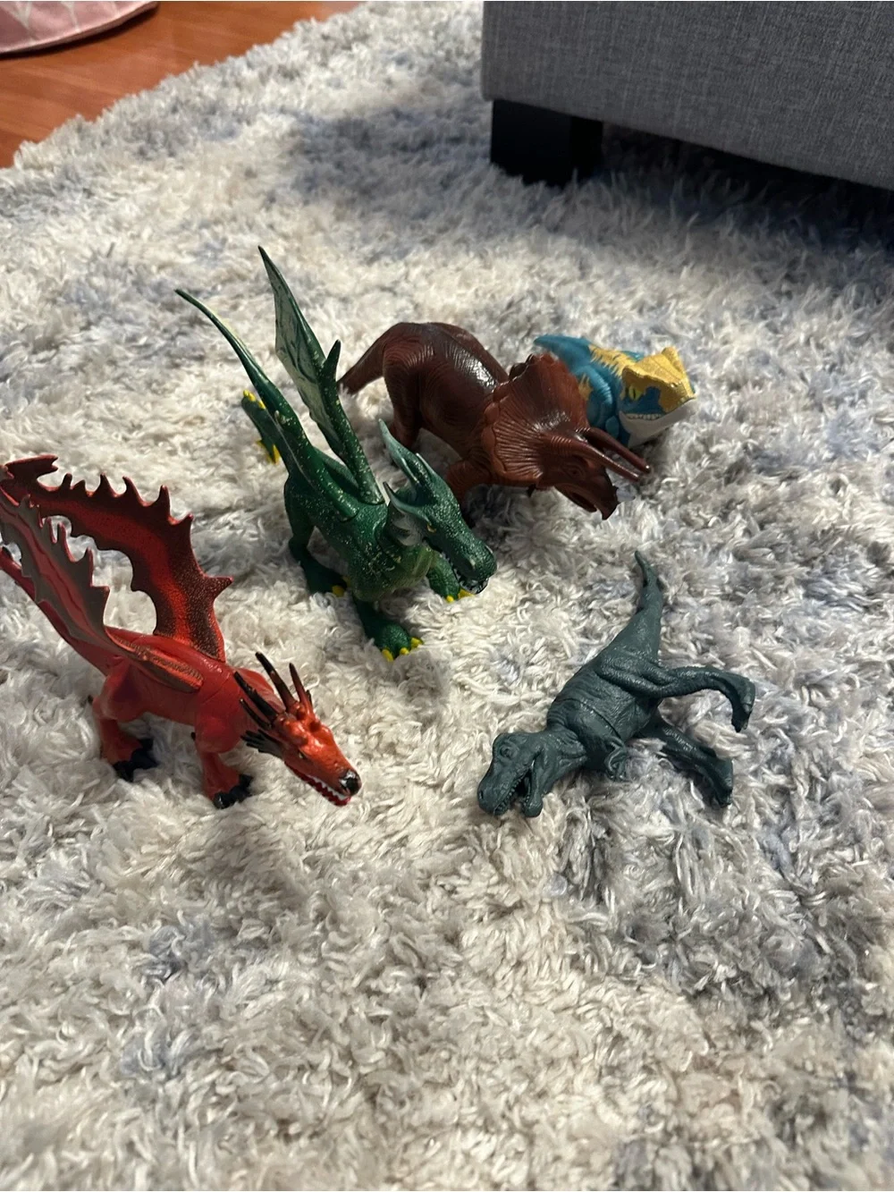 Lot of 5 Dragon & Dinosaur Figures Toys Fantasy Creatures Playset
